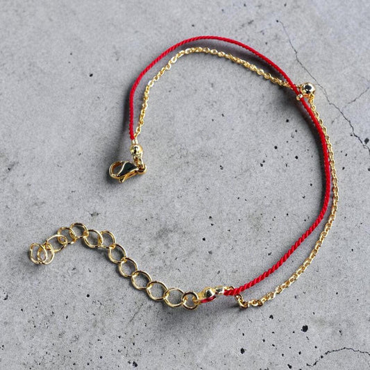 Red Luck String Bracelet