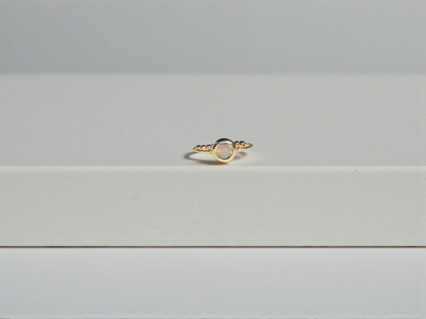 Gray Onyx Gemstone Fidget Ring