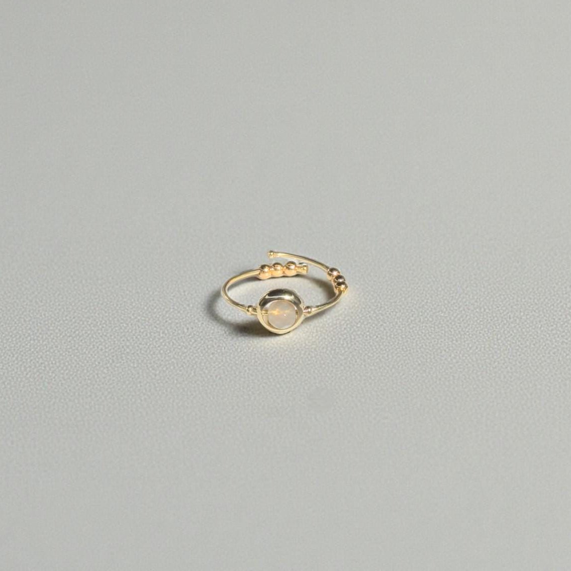 Gray Onyx Gemstone Fidget Ring
