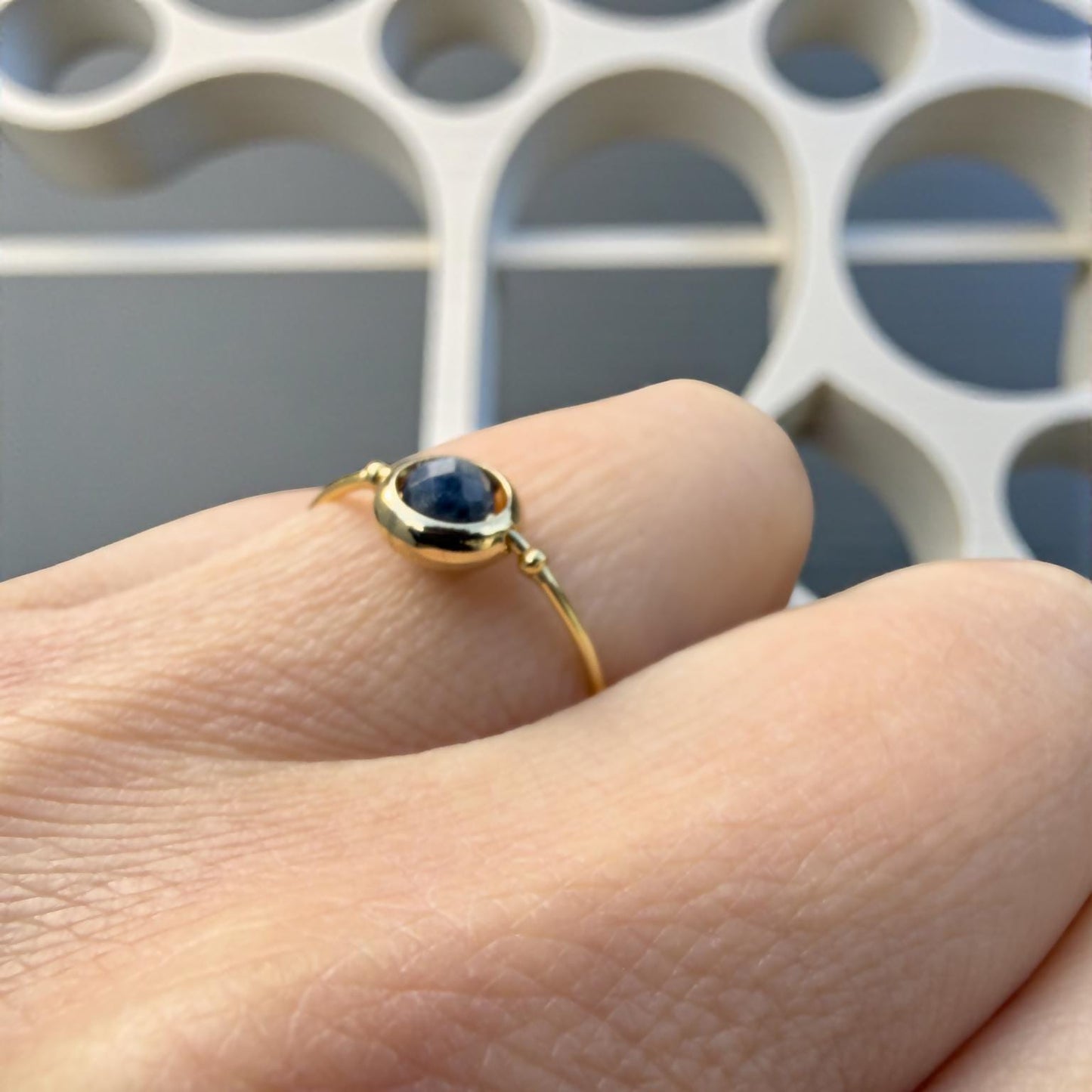 Blue Sapphire Gemstone Fidget Ring 01
