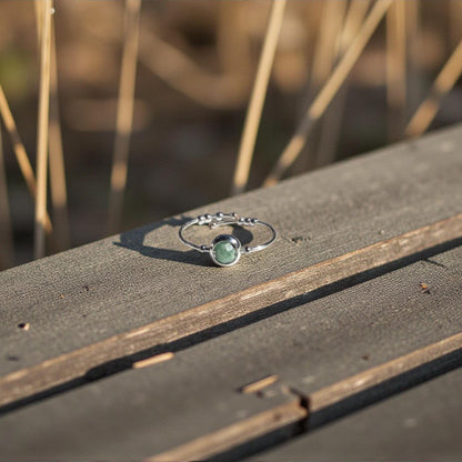 Emerald Gemstone Fidget Ring 02