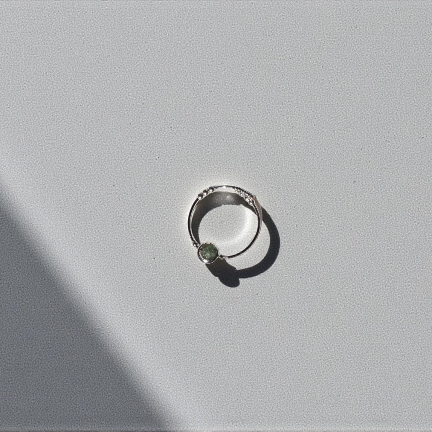 Green Apatite Gemstone Fidget Ring 07
