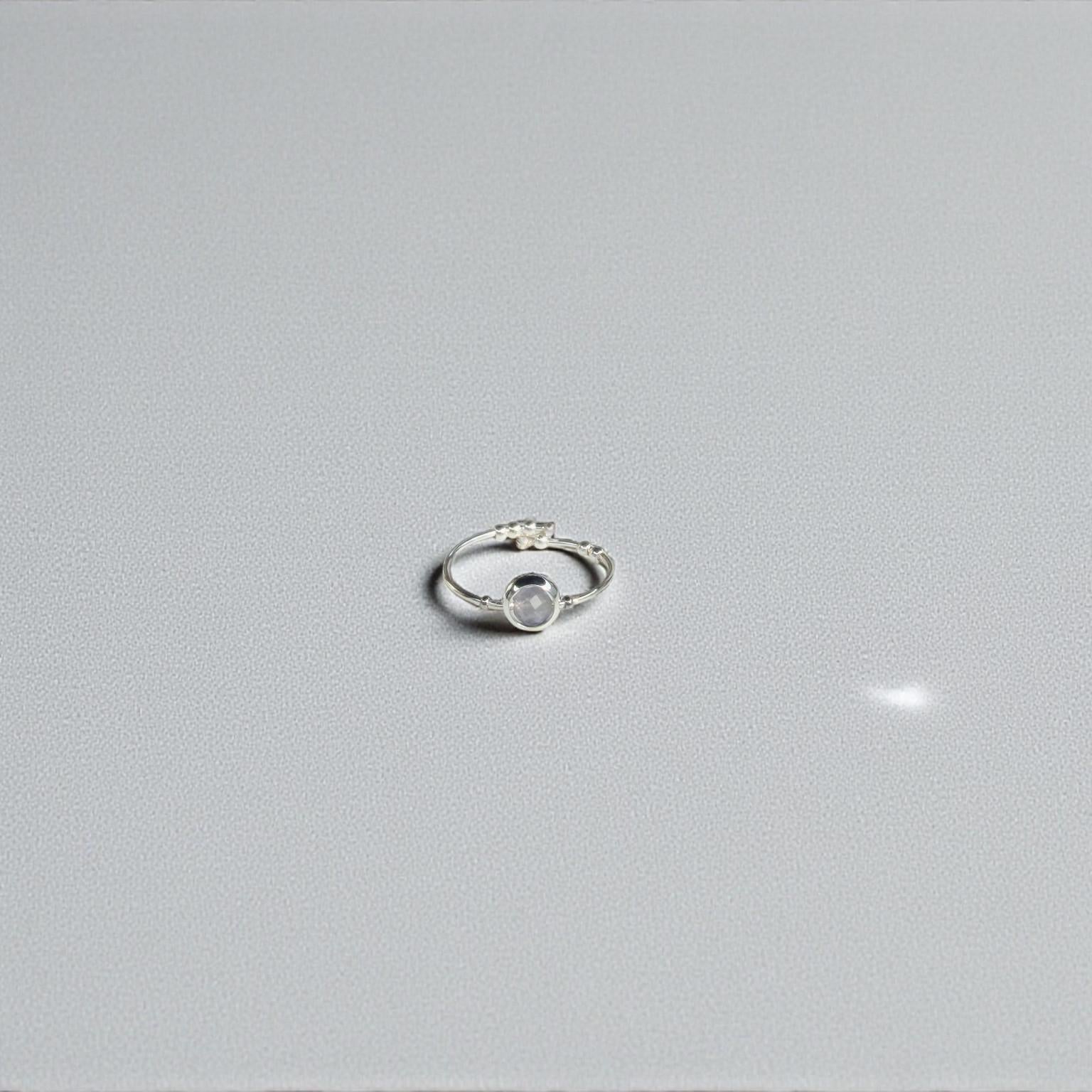 Iolite Gemstone Fidget Ring 07