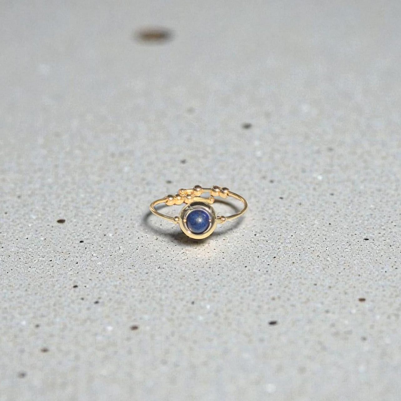 Lapis Lazuli Gemstone Stim Ring 02